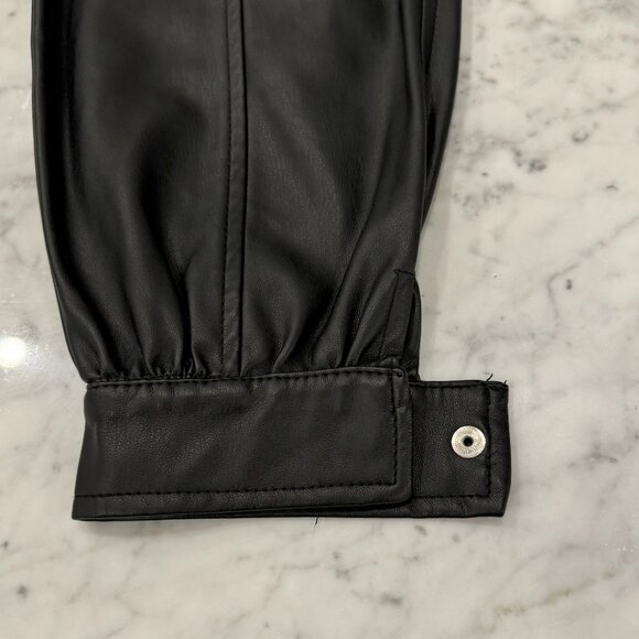 Zara Fake Leather Cargo Pants - Soft!! - Size XS - Picture 3 of 9